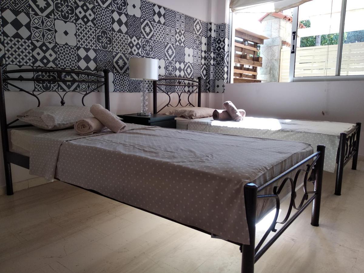 Alternative Country House 10 Minutes From Athens Airport Artemida  Esterno foto