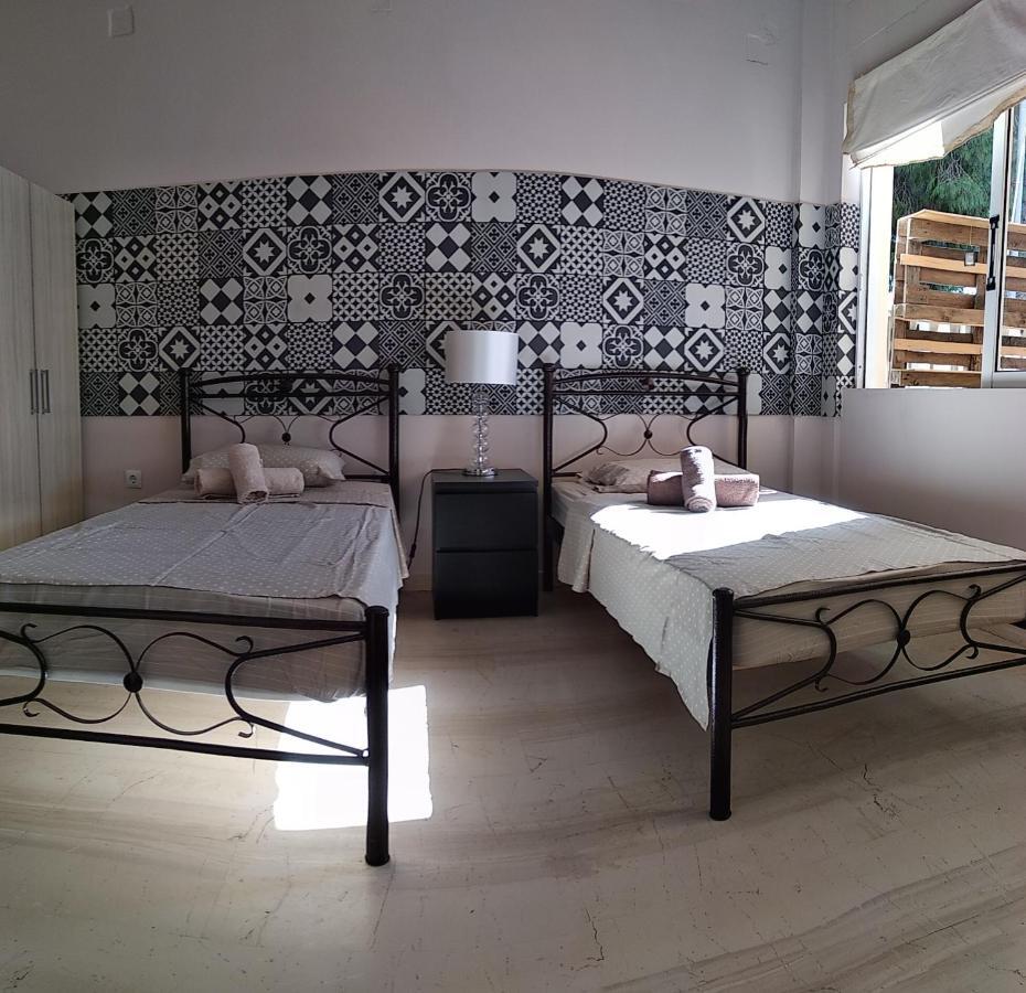 Alternative Country House 10 Minutes From Athens Airport Artemida  Esterno foto